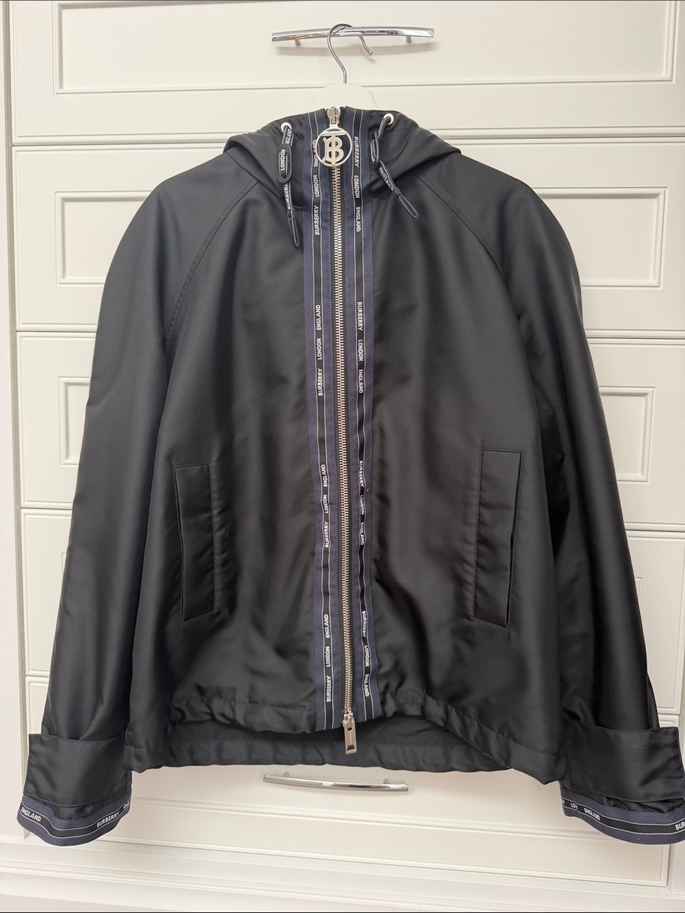 Burberry Black Navy Hooded Zip-Up Windbreaker with Logo Trim men’s jacket size